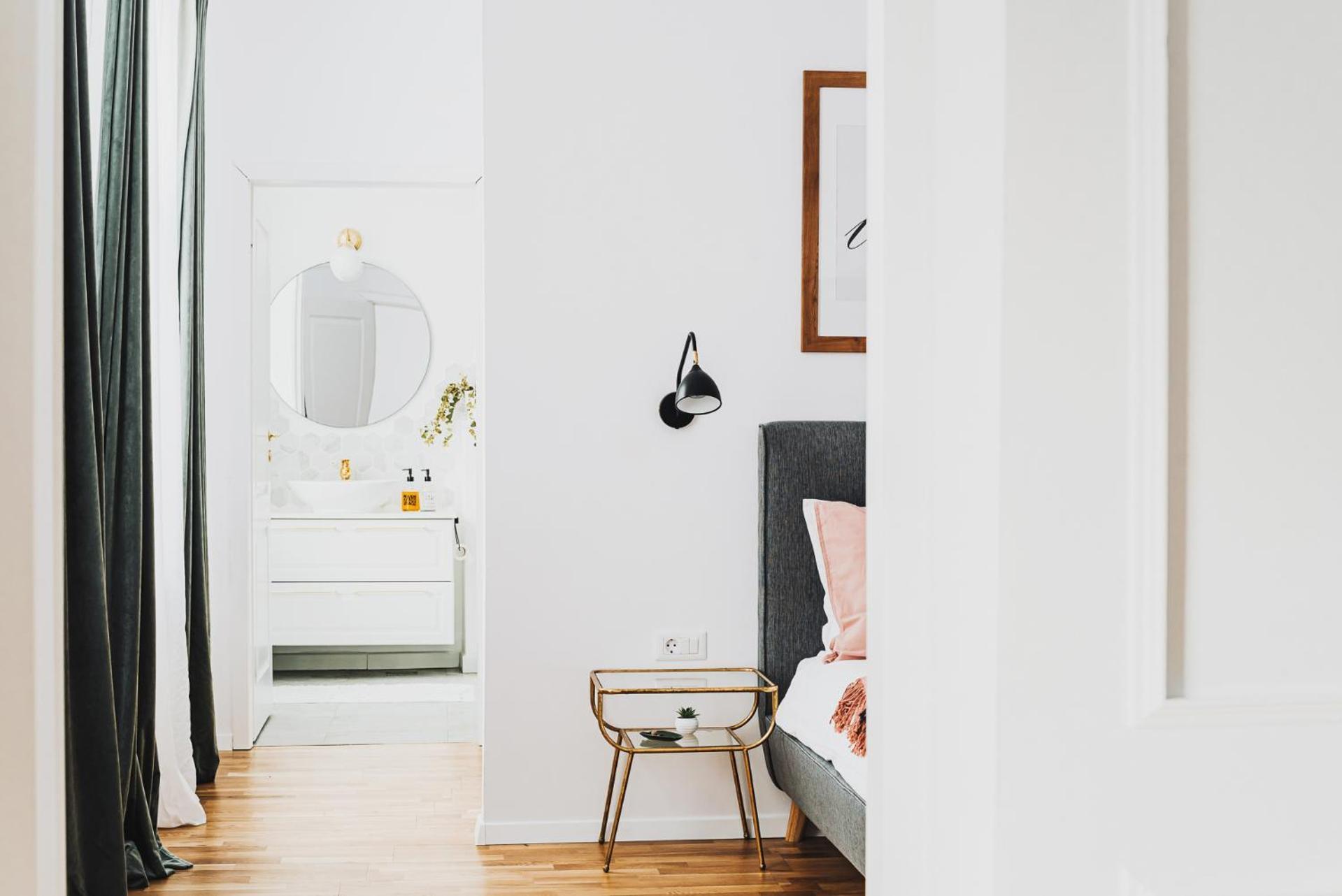 Voya Nordic Apartment-A Luxury Oasis In The Old Town Brasov Luaran gambar